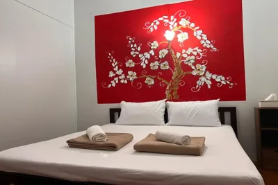 Standard Double Room — Phuket Old Town Hostel